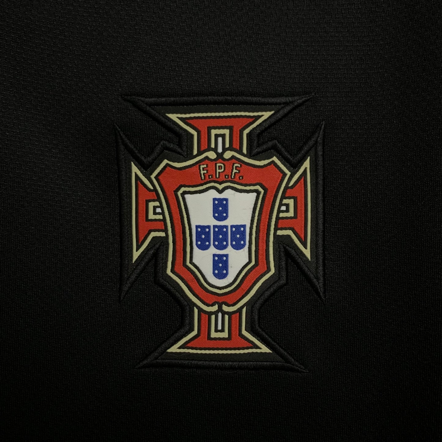 Camisola Portugal II Retro 06/07