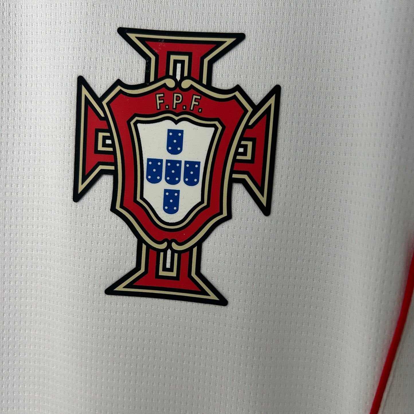 Camisola Seleção Portugal Treino 25/26 - Branca