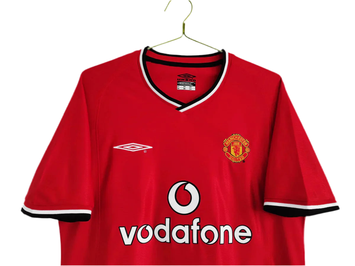 Camisola Manchester United  Retrô 2000/02 - Vermelha
