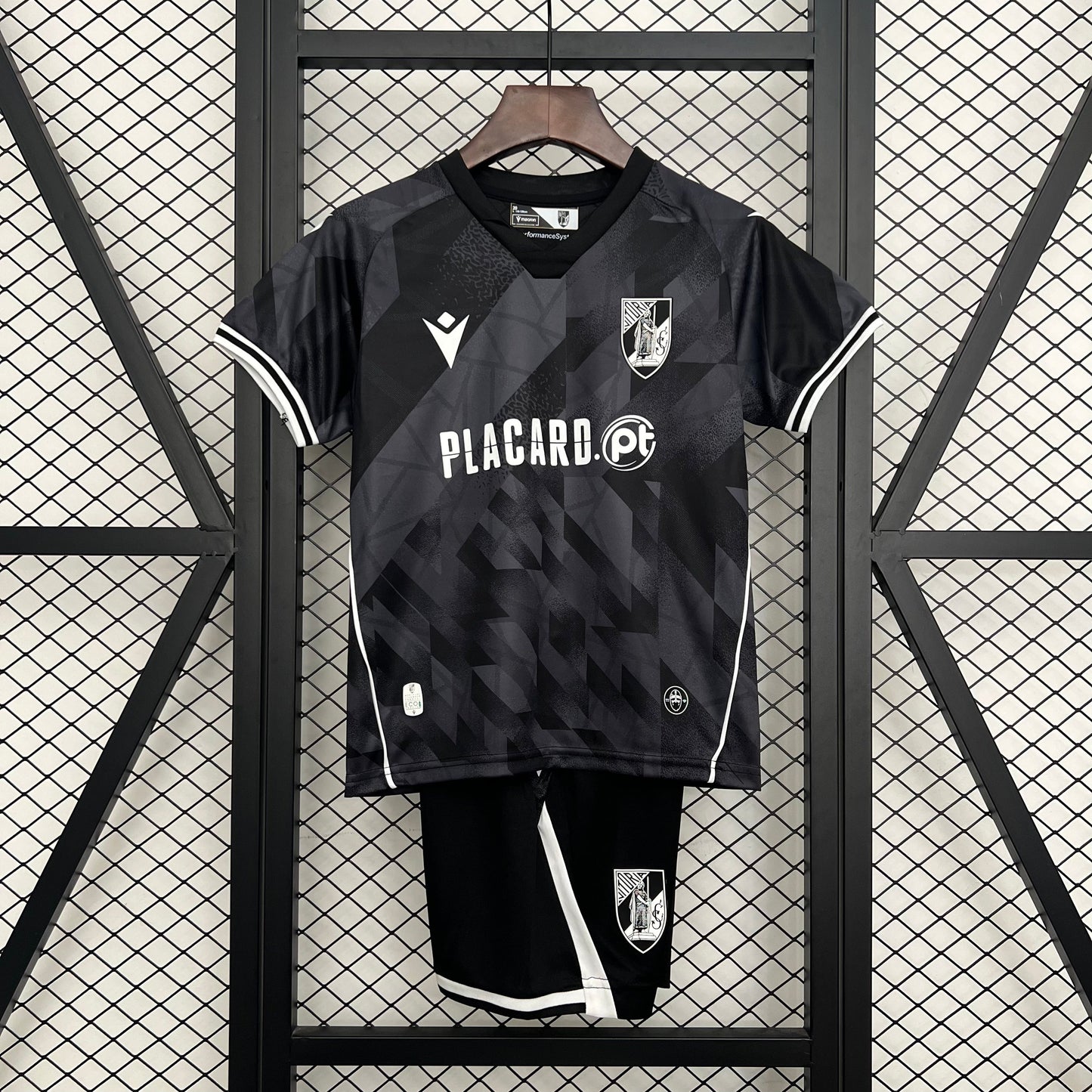 Kit Infantil Guimarães II 25/26