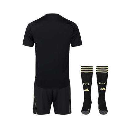 Kit Infantil Fulham III 25/26